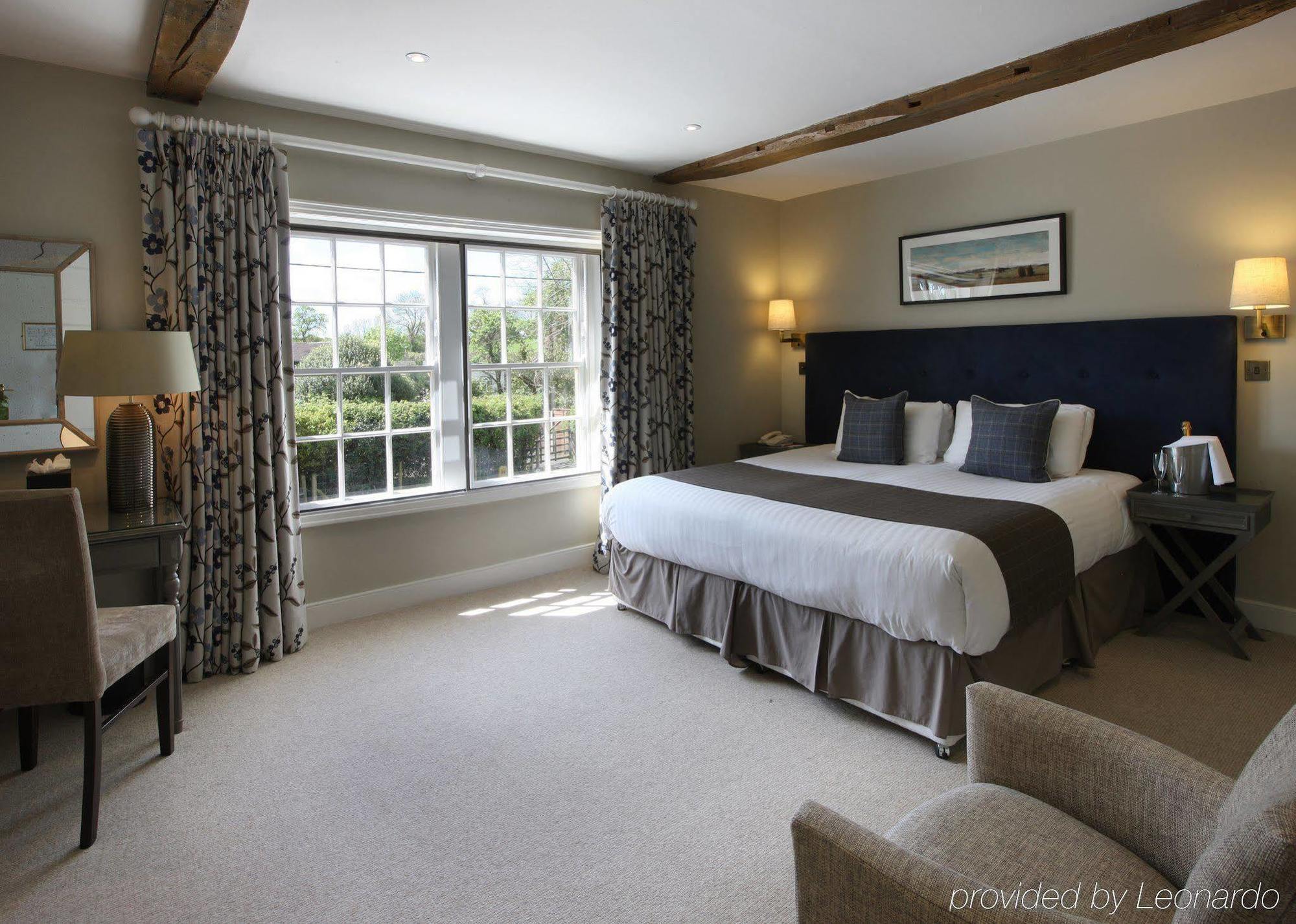 The Bell Inn Hotel Lyndhurst Extérieur photo